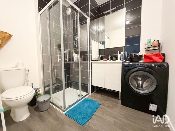 Location appartement 2 pièces 44 m² Paris 8