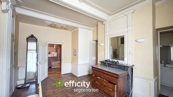 Maison 10 pièces - 320 m² Exclusivité efficity