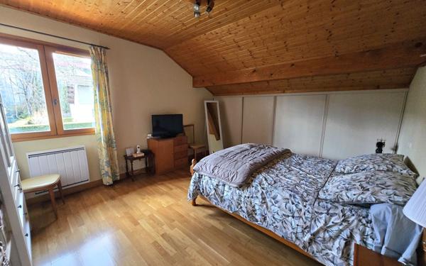 Maison à vendre    5 pièces • 147,15 m2 Chevry