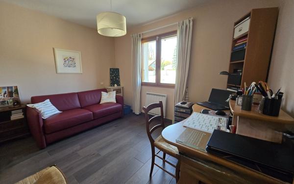 Maison à vendre    5 pièces • 147,15 m2 Chevry