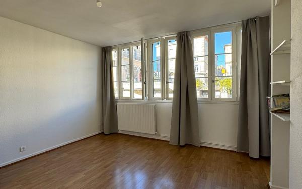 Appartement à louer    2 pièces • 40 m2 Castres