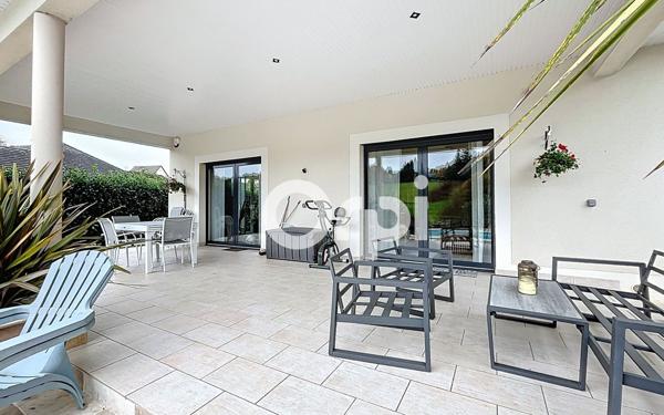 Maison à vendre    5 pièces •  Sainte-Fortunade