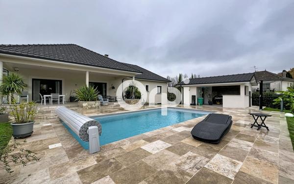 Maison à vendre    5 pièces •  Sainte-Fortunade