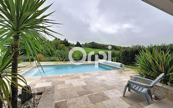 Maison à vendre    5 pièces •  Sainte-Fortunade