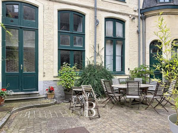 Lille, Appartement 3 Chambres -  168 m² à vendre