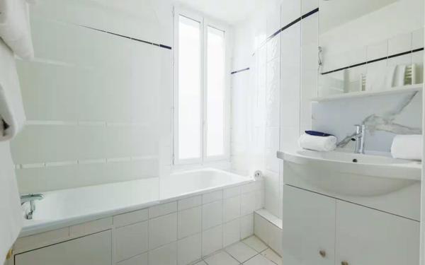 Appartement à vendre    4 pièces • 90 m2 Saint-Denis