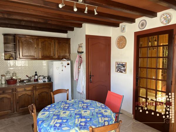 Belle maison à rafraîchir à PARTHENAY