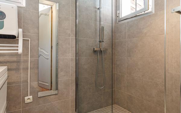 Maison à vendre    7 pièces •  Fréjus