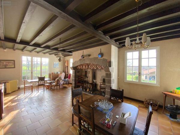 Maison à vendre à Ytrac dans le Cantal (15130), ref : 15061-26