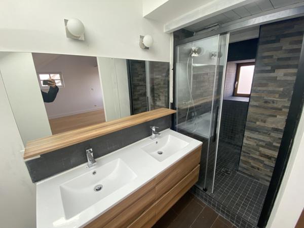 Vaste logement en vente au coeur de la vieille ville d'Annec