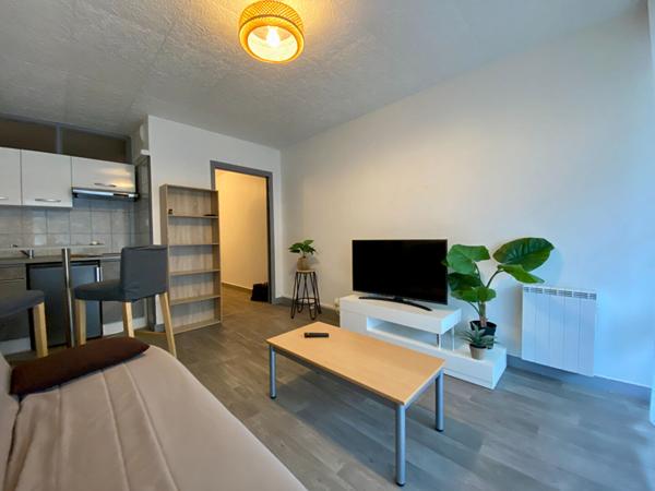 STUDIO MEUBLÉ Gravigny