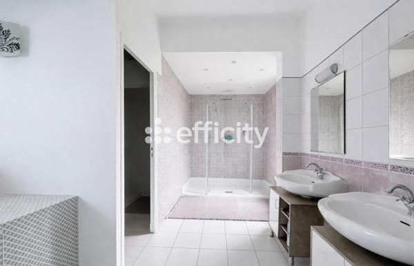 Maison 6 pièces - 150 m² Exclusivité efficity