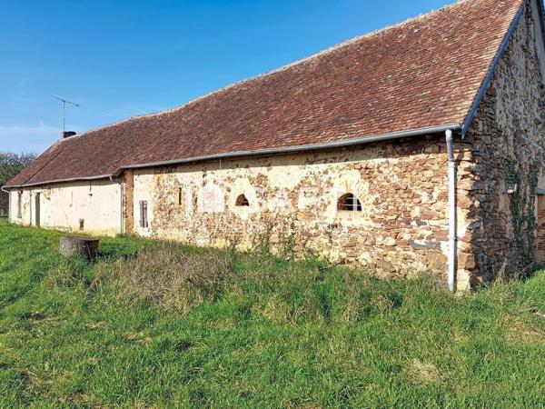 Maison à réhabiliter selon vos idées et vos goûts.