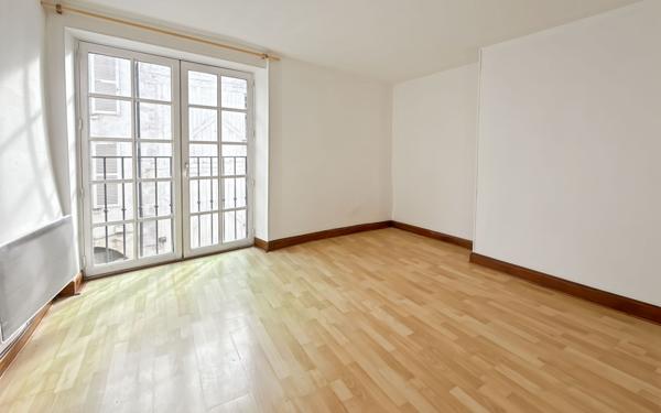 Appartement à vendre    2 pièces • 38,90 m2 Orléans