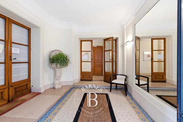 Paris 18ème, Appartement 3 Chambres -  121 m² à vendre