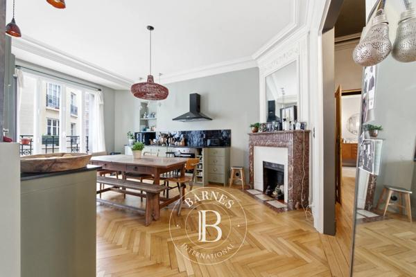Paris 18ème, Appartement 3 Chambres -  121 m² à vendre