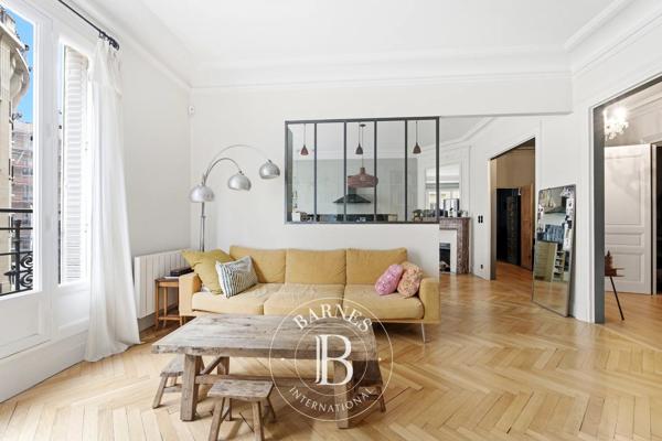 Paris 18ème, Appartement 3 Chambres -  121 m² à vendre