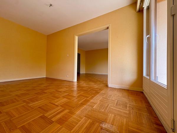 Appartement 5 pièce(s) 3 chambres à BURES SUR YVETTE