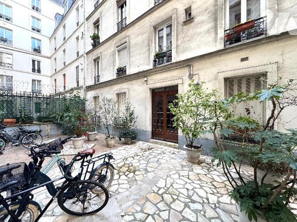 PARIS 18ᵉ, 13 Rue Montcalm (métros Lamarck – Caulaincourt ou Jules Joffrin)