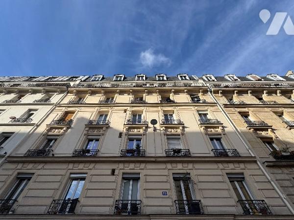 PARIS 18ᵉ, 13 Rue Montcalm (métros Lamarck – Caulaincourt ou Jules Joffrin)