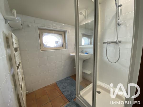 Maison à vendre 5 pièces 218,09 m² Neuvic