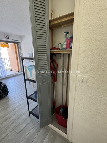 Studio
                                                                                                                                                                                                                                                                                                                        1 pièce(s)                                                                                                                                                                                                                                                                                                                              17  m²