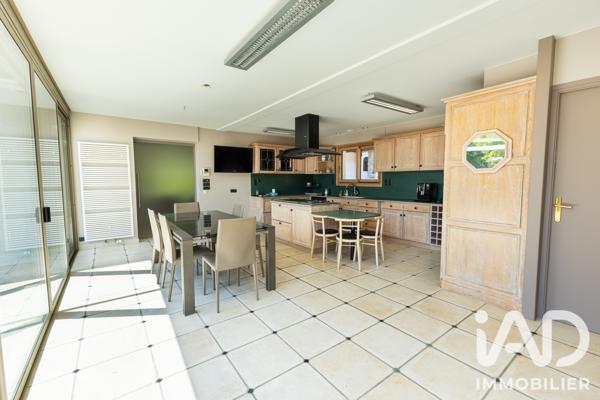 Maison à vendre 12 pièces 360 m² L'Oie