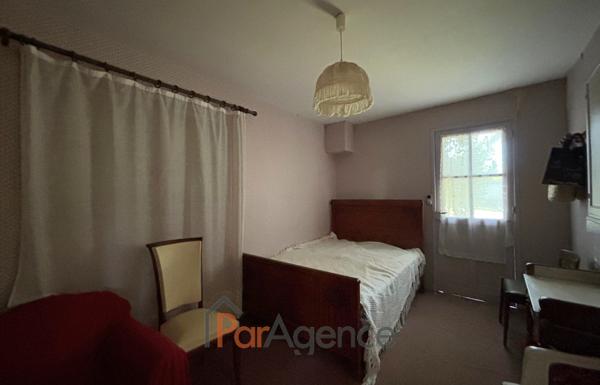 700 M PLAGE DE LA GRANDE CONCHE MAISON AVEC TERRAIN BOISE DE