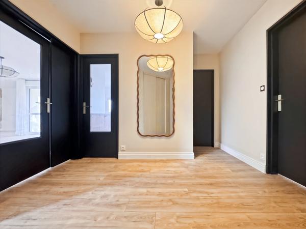 Appartement à vendre 4 pièces FONTAINE LES DIJON (21)