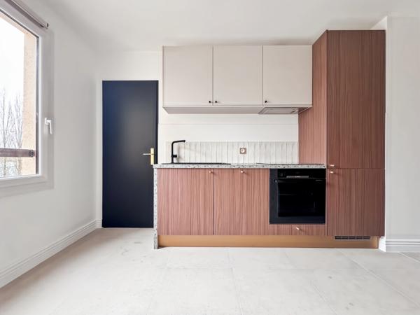 Appartement à vendre 4 pièces FONTAINE LES DIJON (21)