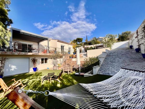 Maison à vendre  6 pièces - 160 m2 BANDOL - 83