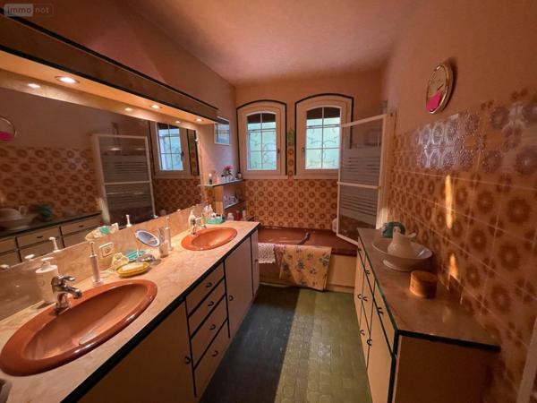 Maison à vendre à Javron-les-Chapelles en Mayenne (53250), ref : 567