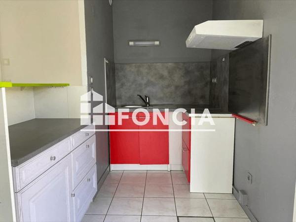Location Appartement 2 pièces 41.7 m² - 8 RUE DU PETIT JEAN Gieres 38610