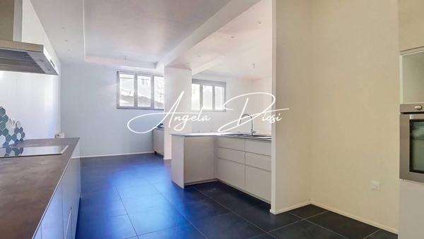 Maison à vendre 8 pièces de 200 m²