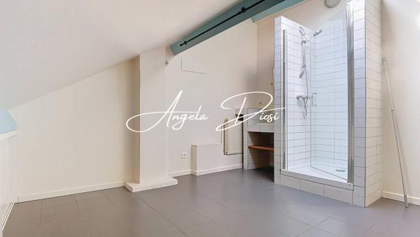 Maison à vendre 8 pièces de 200 m²