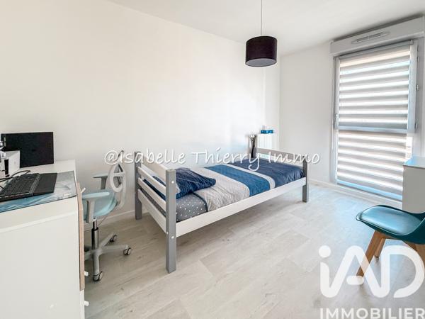 Appartement à vendre 4 pièces 76 m² Montlhéry