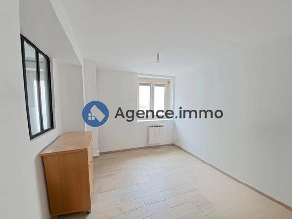 À vendre - Maison ancienne, 4 pièces située à Changé (72560)