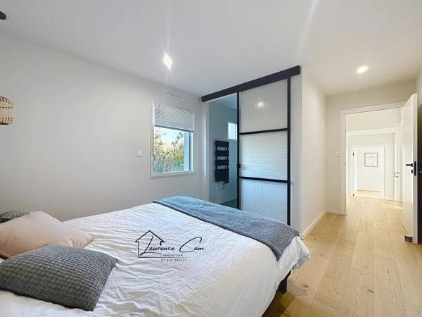 LANNILIS – Maison bois contemporaine – 127 m² – Terrain 2 128 m² – Jacuzzi – Garage