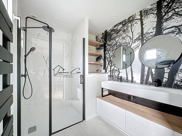 LANNILIS – Maison bois contemporaine – 127 m² – Terrain 2 128 m² – Jacuzzi – Garage