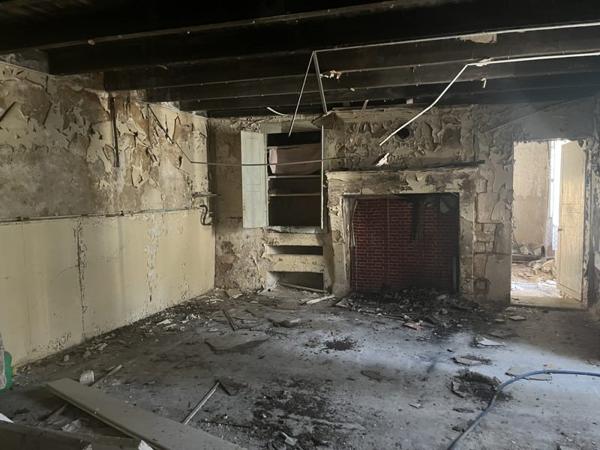 Grange à vendre |  Touvre |  3 pièces | 101 m²