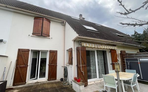 Maison à vendre    5 pièces • 98,77 m2 Courcouronnes