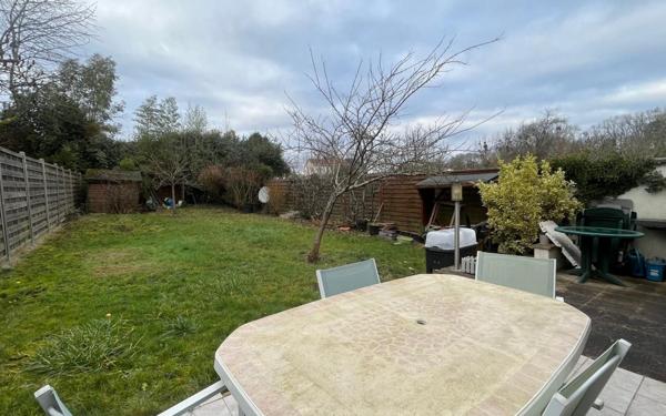 Maison à vendre    5 pièces • 98,77 m2 Courcouronnes