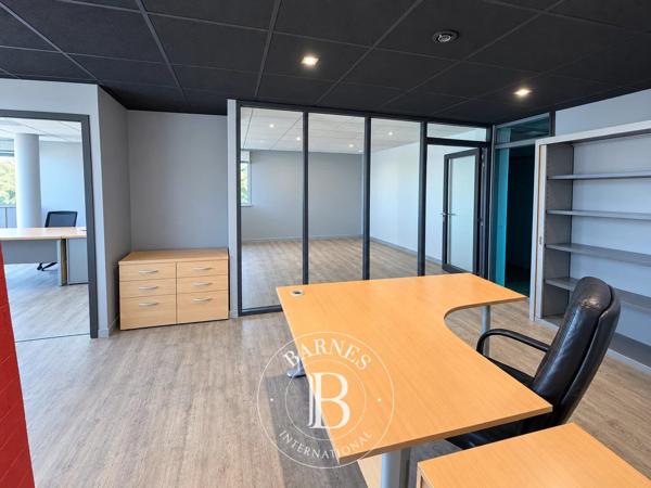La Teste-de-Buch, Bureau  107 m² à vendre