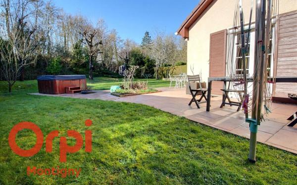 Maison à vendre    7 pièces • 135 m2 Montigny-le-Bretonneux