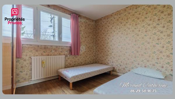 A Sainte-Savine  Maison familiale avec garage et terrain