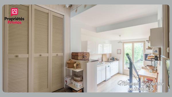 A Sainte-Savine  Maison familiale avec garage et terrain