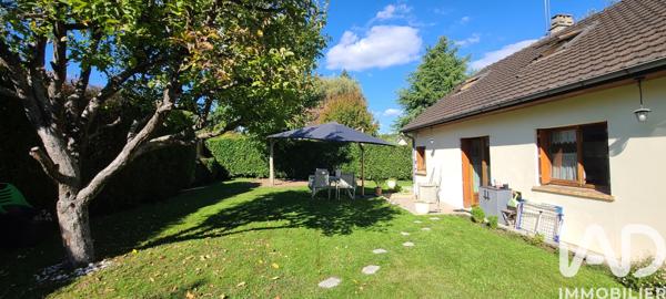 Maison à vendre 5 pièces 83 m² Saint-Rémy-lès-Chevreuse