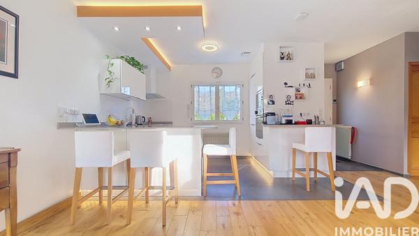 Maison à vendre 5 pièces 83 m² Saint-Rémy-lès-Chevreuse