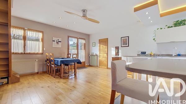 Maison à vendre 5 pièces 83 m² Saint-Rémy-lès-Chevreuse