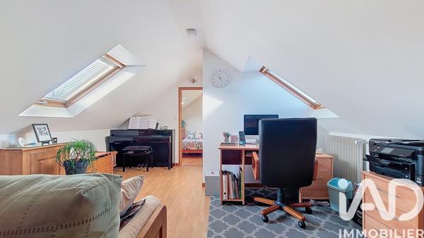 Maison à vendre 5 pièces 83 m² Saint-Rémy-lès-Chevreuse